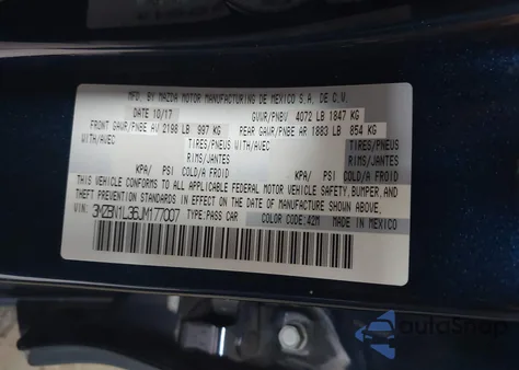 2018 Mazda Mazda3 Touring из США, поврежденный, VIN 3MZBN1L36JM177007